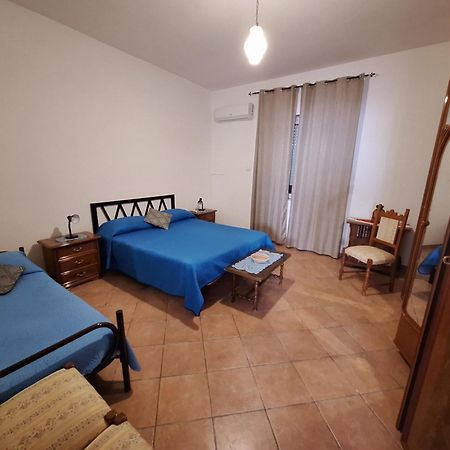 Casa Vacanze Zaccaro โตรเปอา ห้อง รูปภาพ